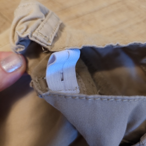 Boys 3T Khaki pants - Picture 2 of 4